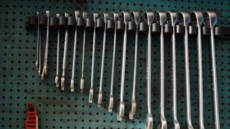 How to Properly Store Your Hand Tools for Longevity